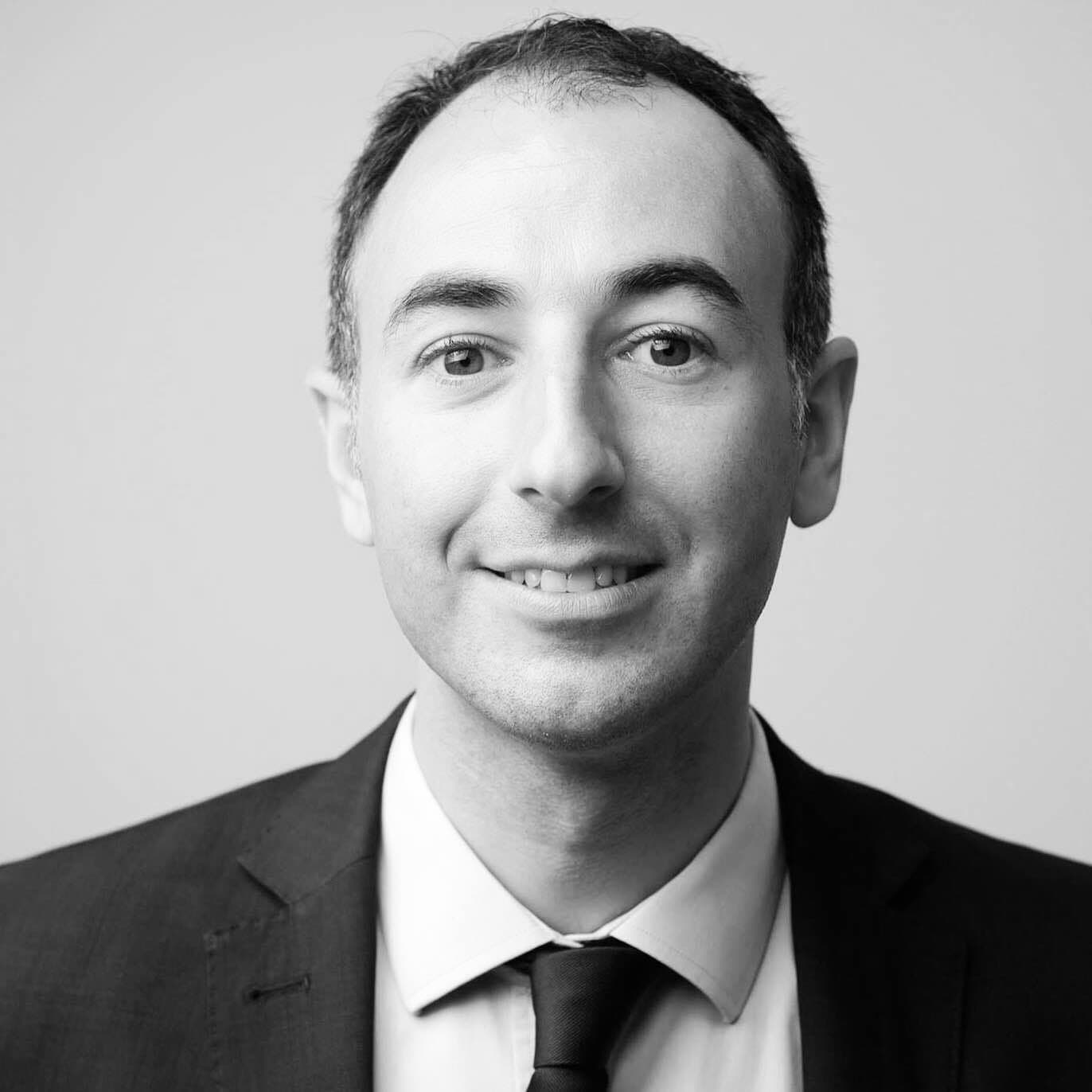 Maître Julien Ayoun, Avocat en droit des affaires et droit immobilier
